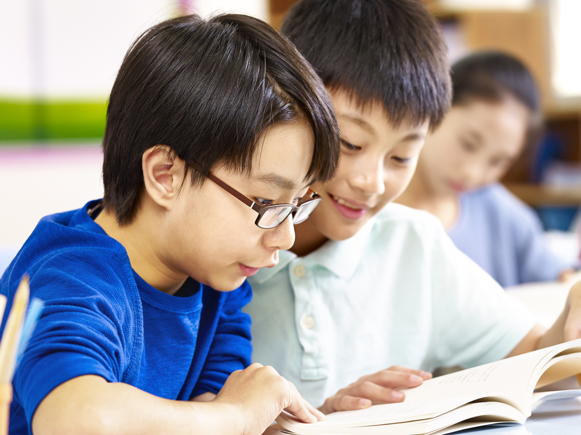 Students peer tutoring